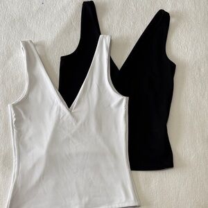 2 Express Body Contour High Compression Double V-Neck Tank